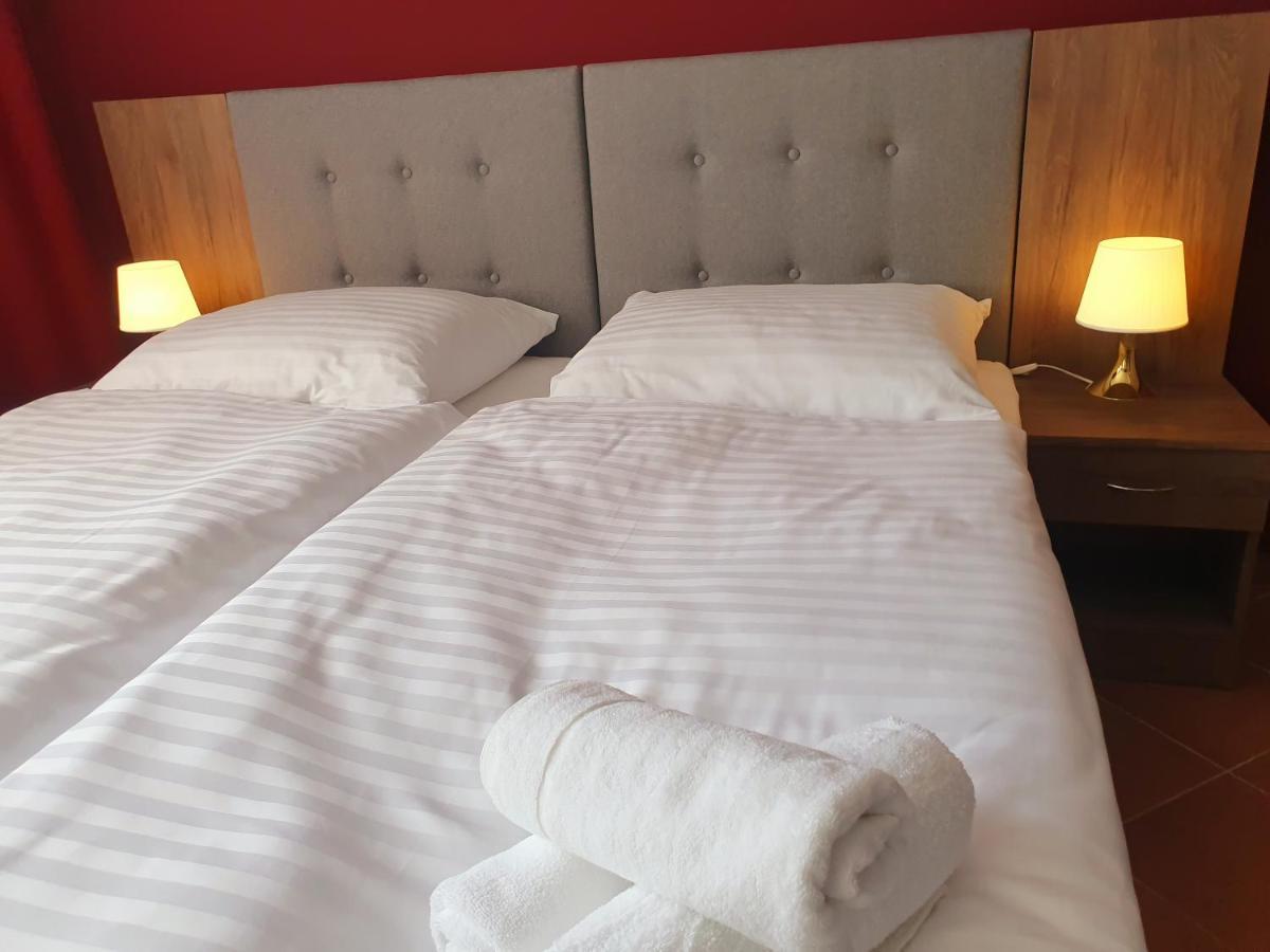 Lux Resort Kraśnik 외부 사진